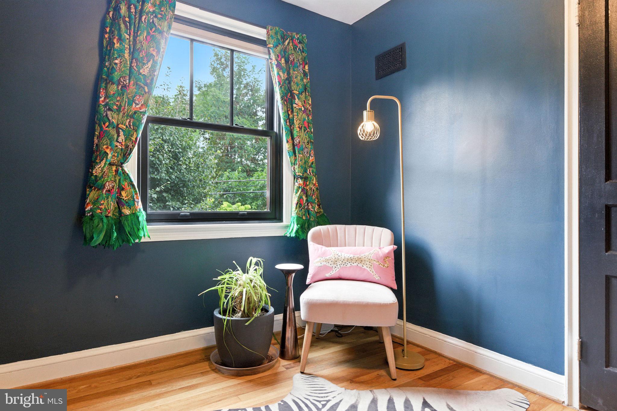 333 MOUNT VERNON AVENUE