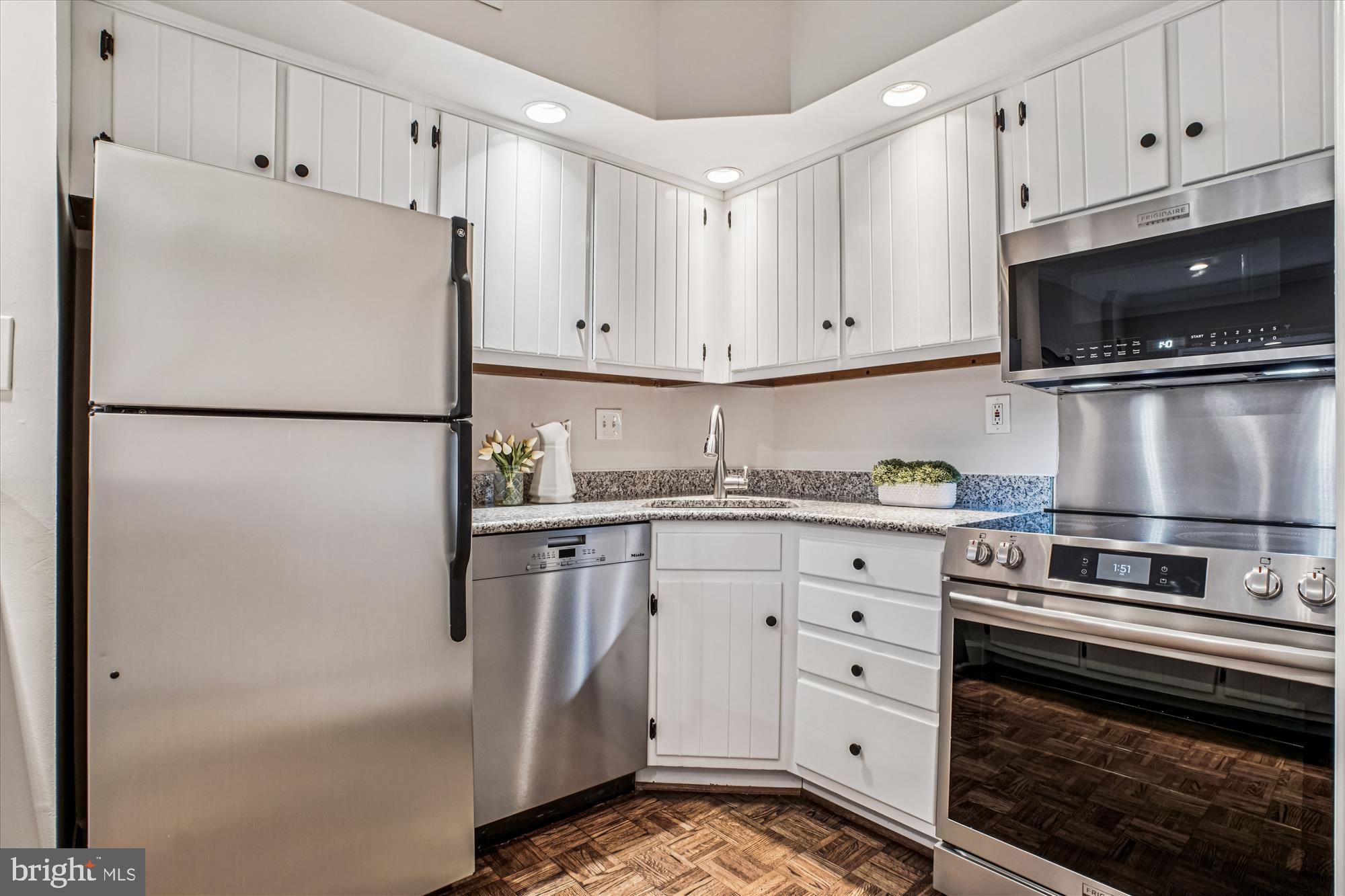 334 N SAINT ASAPH STREET N