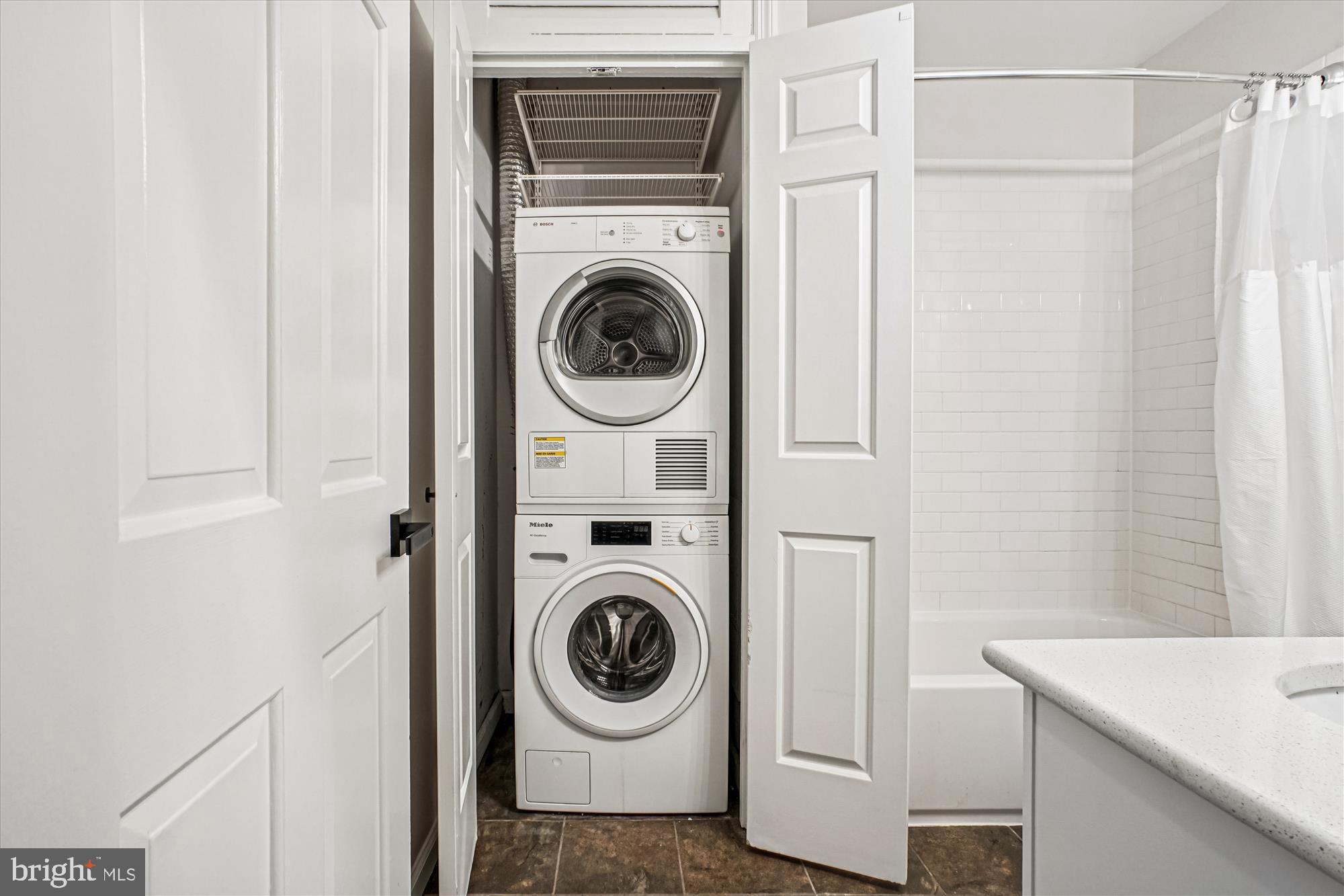 334 N SAINT ASAPH STREET N