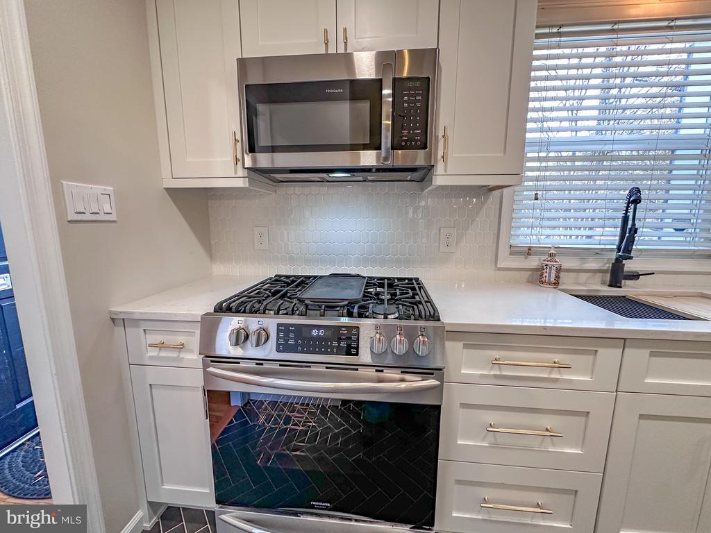 226 GUTHRIE AVENUE