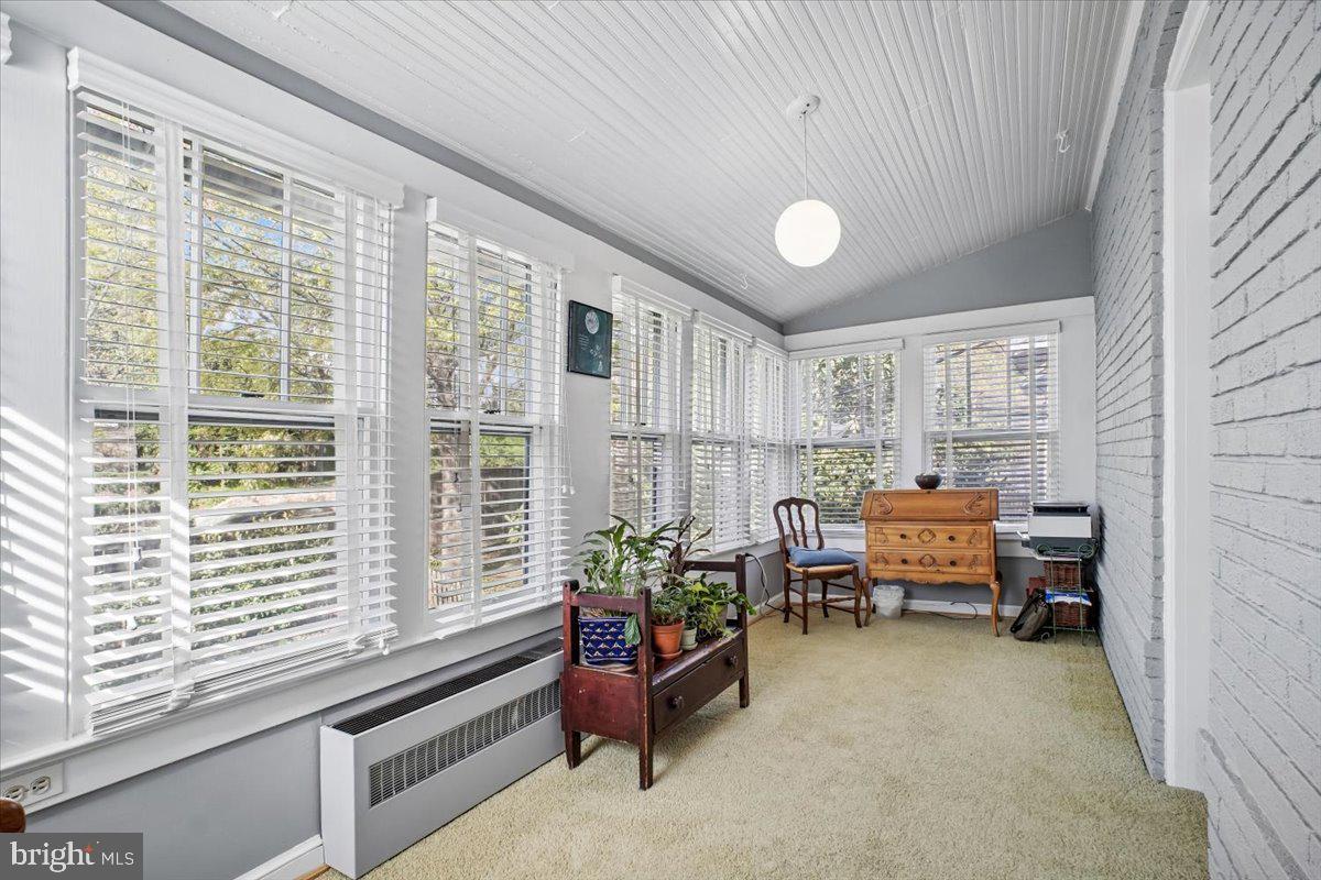 310 N VIEW TERRACE