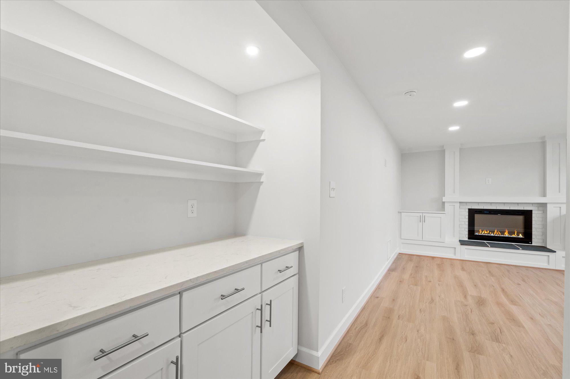 624 PULMAN PLACE