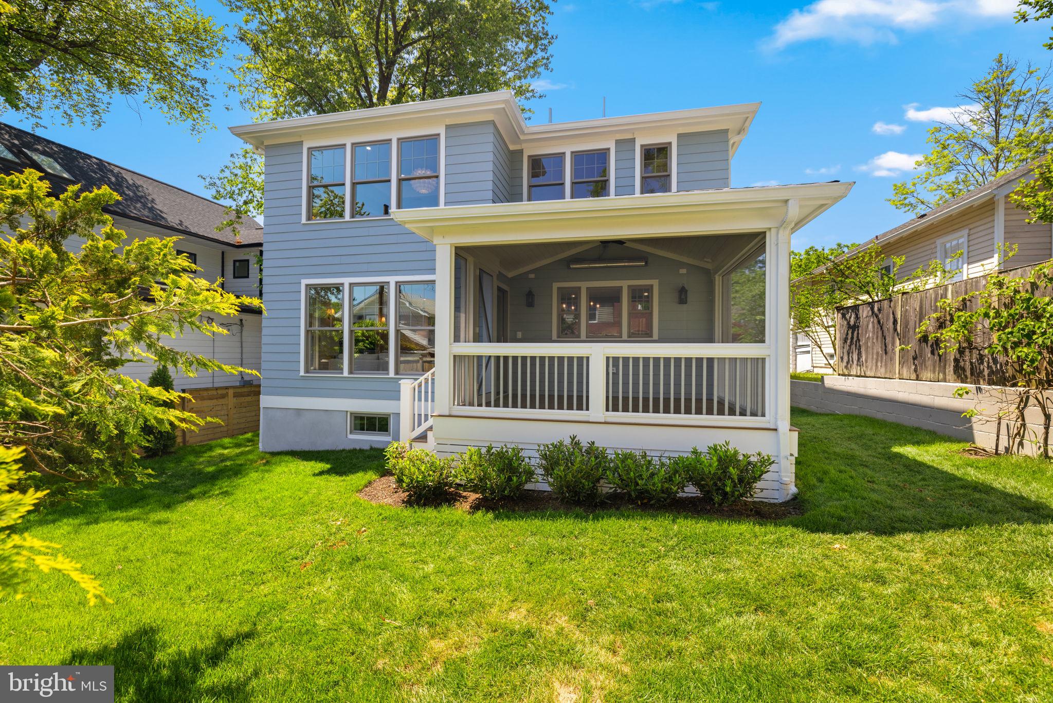25 W WYATT AVENUE