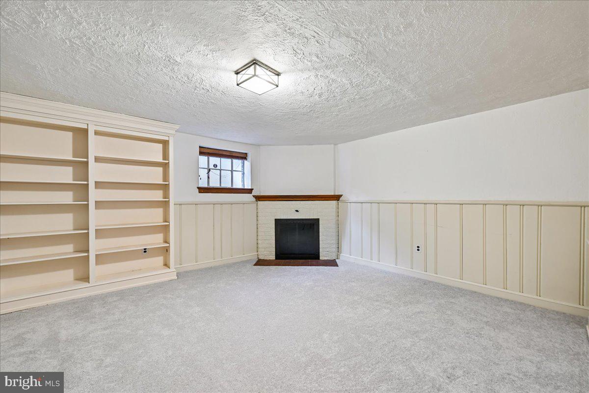 803 CHETWORTH PLACE