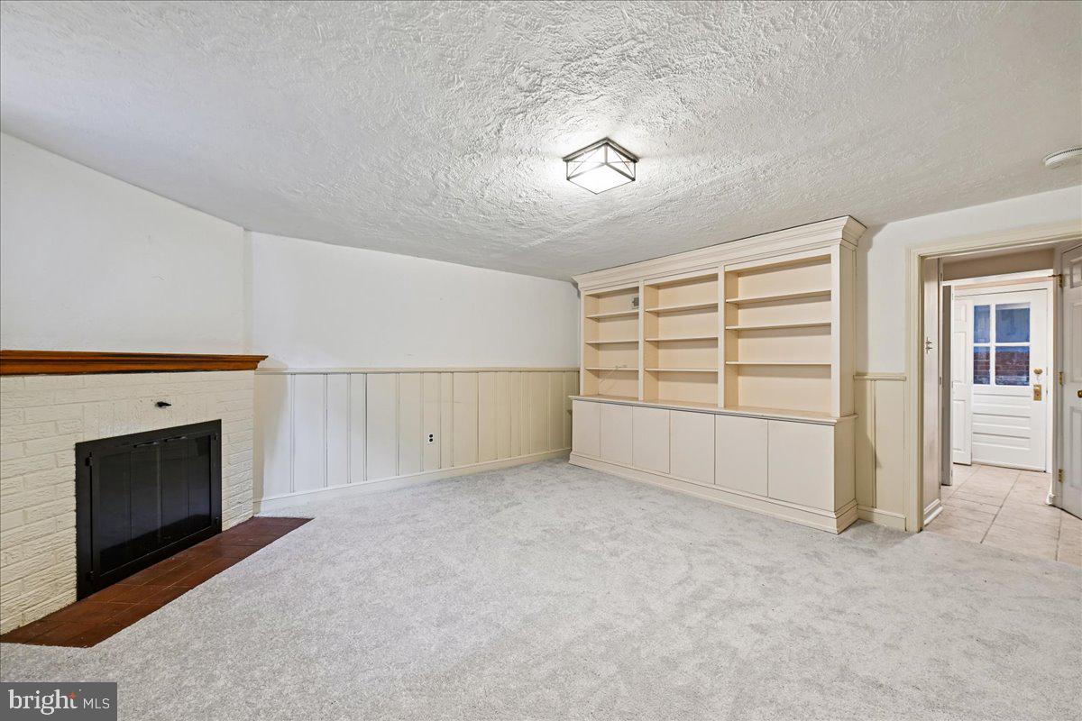803 CHETWORTH PLACE