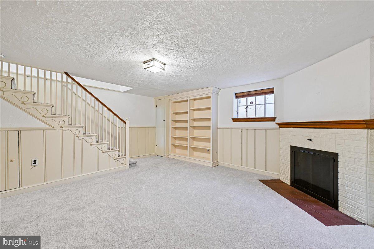 803 CHETWORTH PLACE
