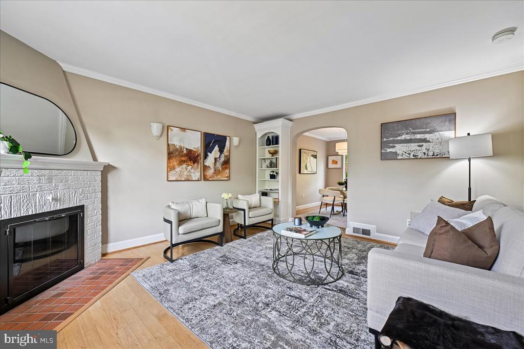 803 CHETWORTH PLACE