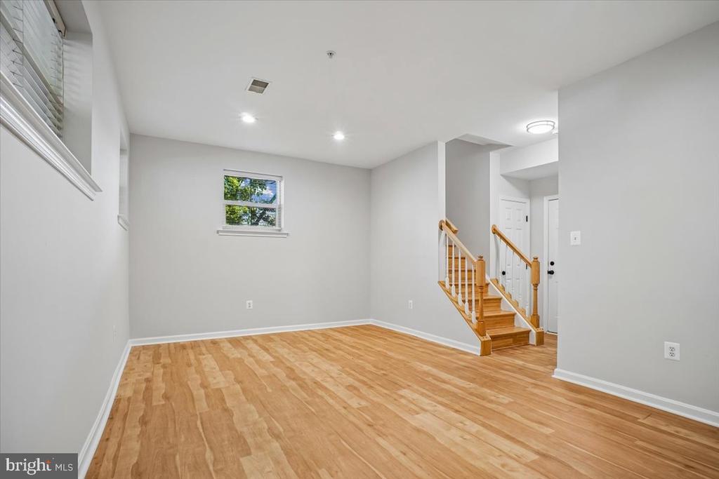 100 CAMERON STATION BOULEVARD