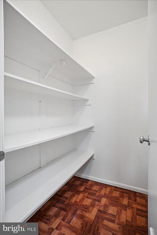 307 YOAKUM PARKWAY 407