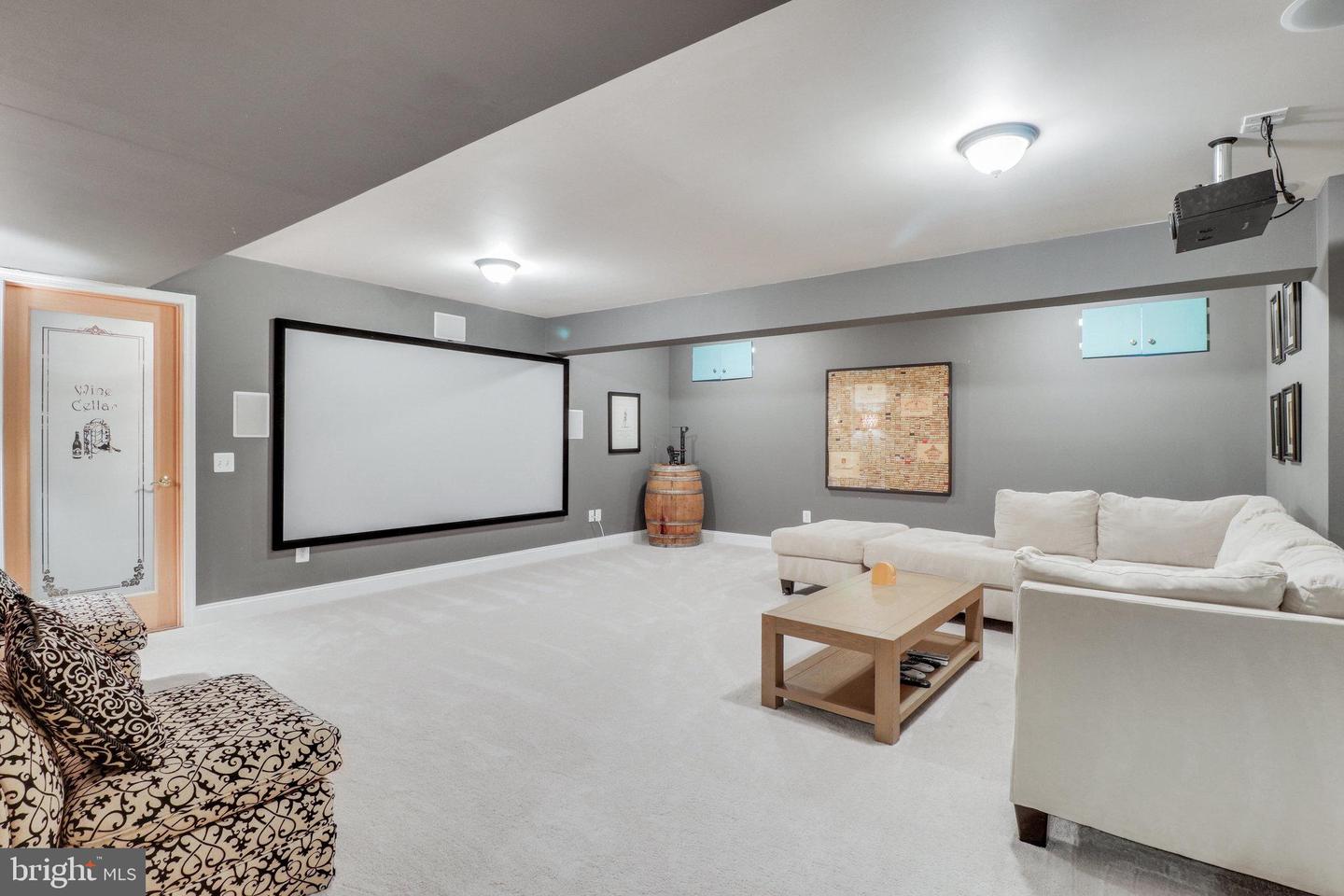 6810 Carawood Ct