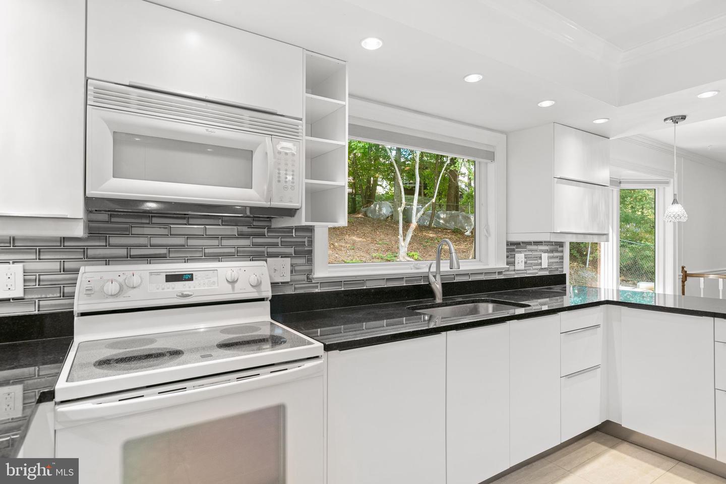 7708 Tower Woods Dr