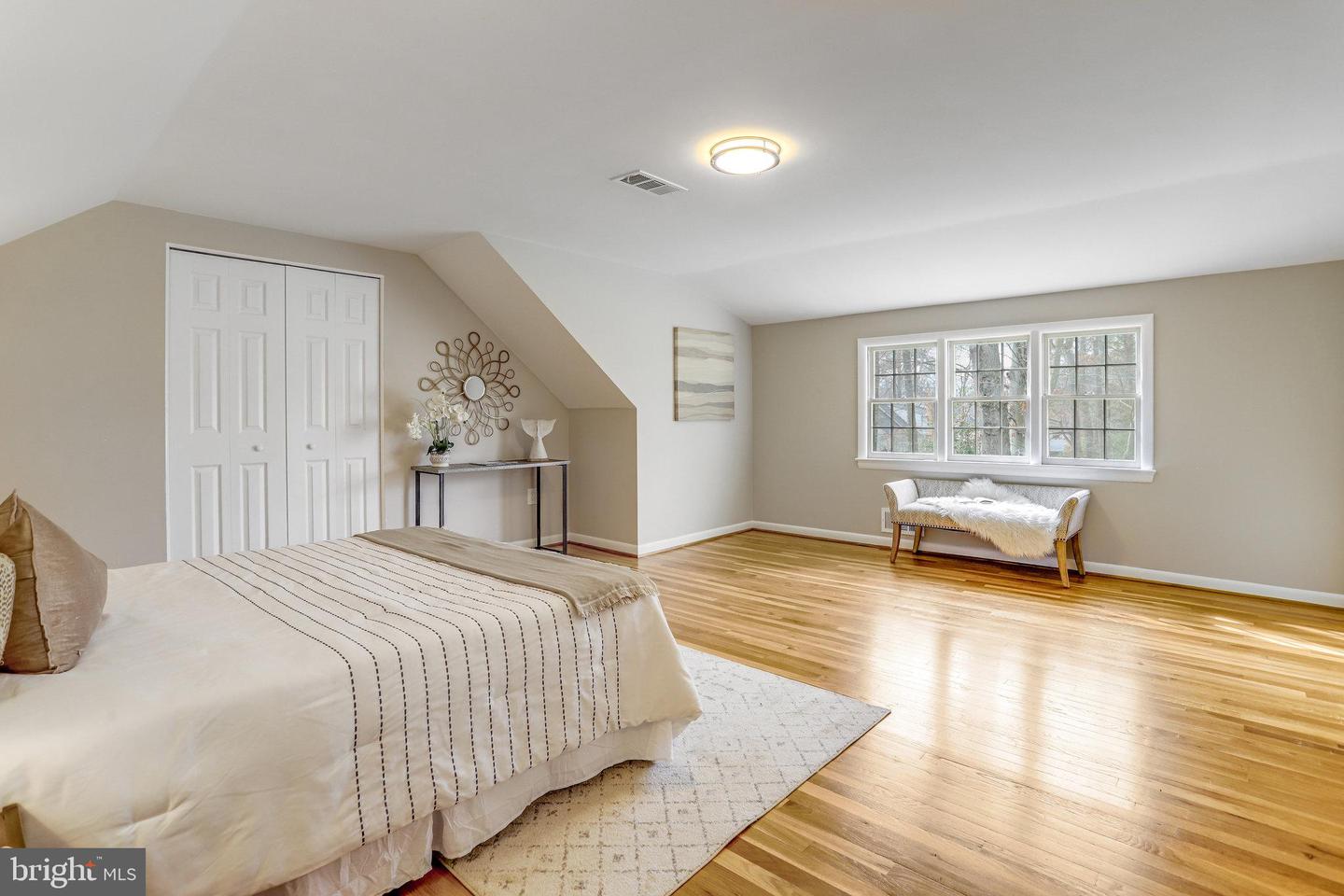 1903 Cool Spring Dr