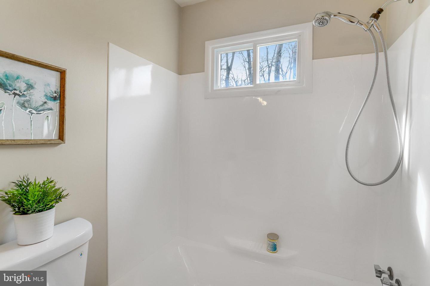 1903 Cool Spring Dr