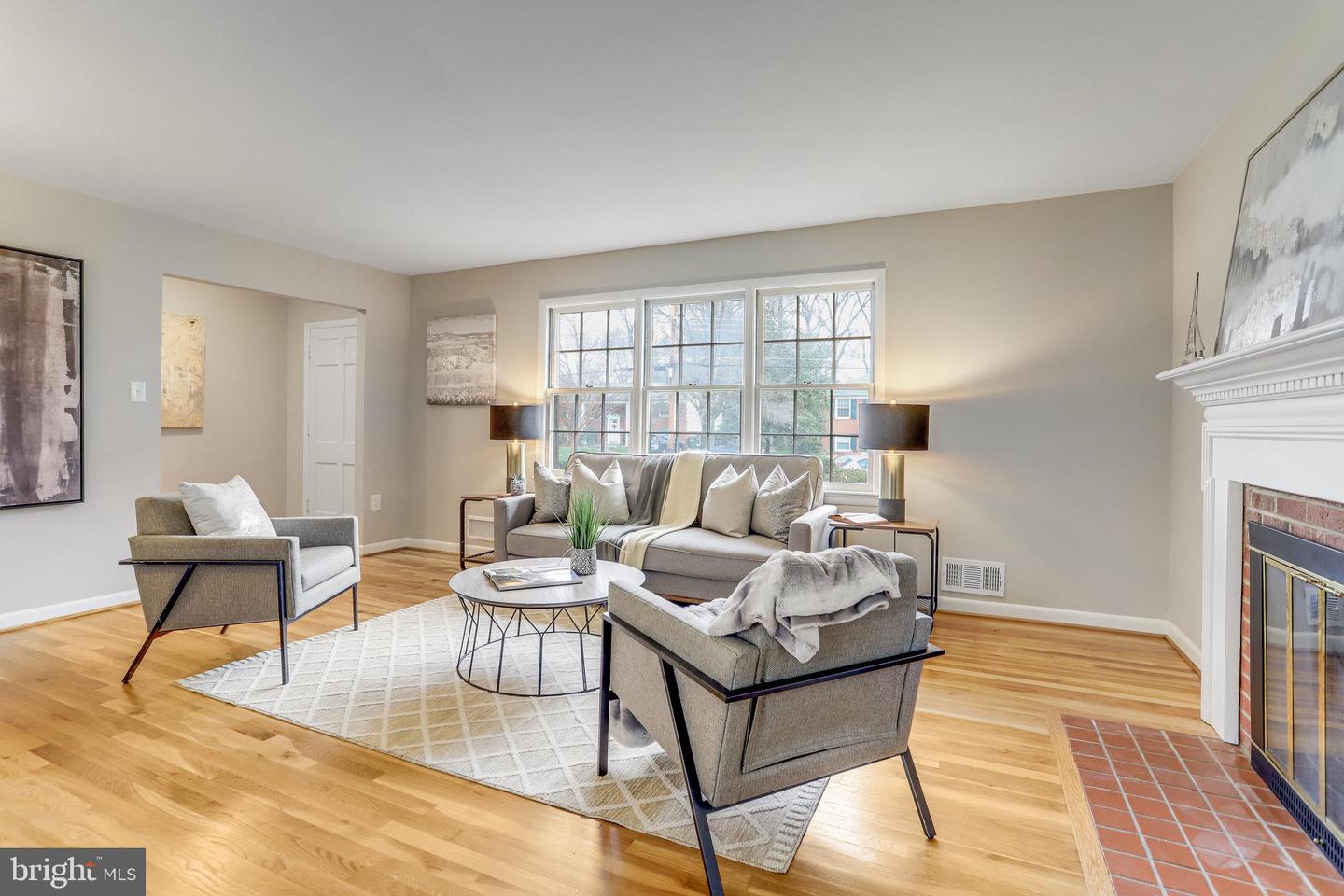 1903 Cool Spring Dr