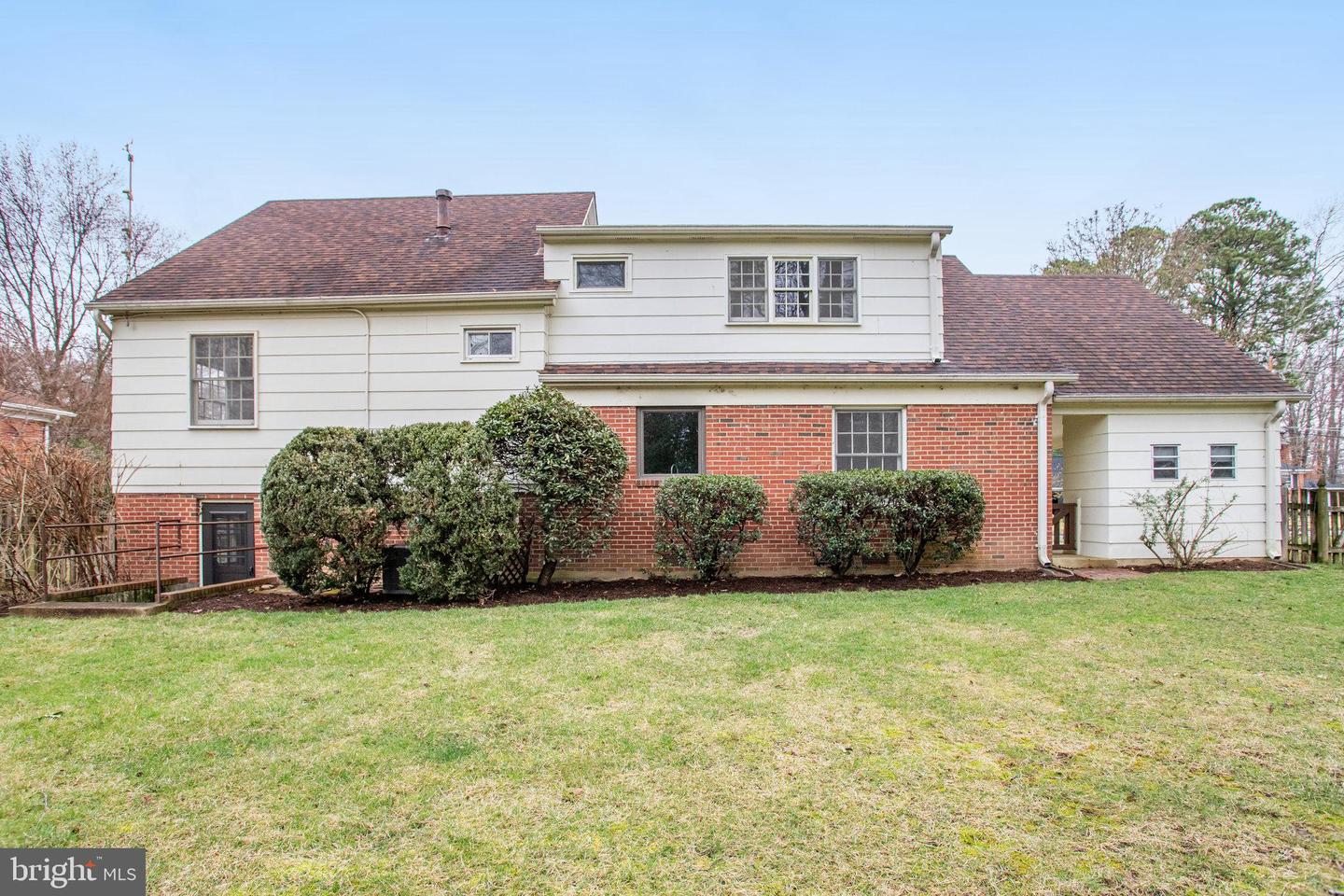 1903 Cool Spring Dr