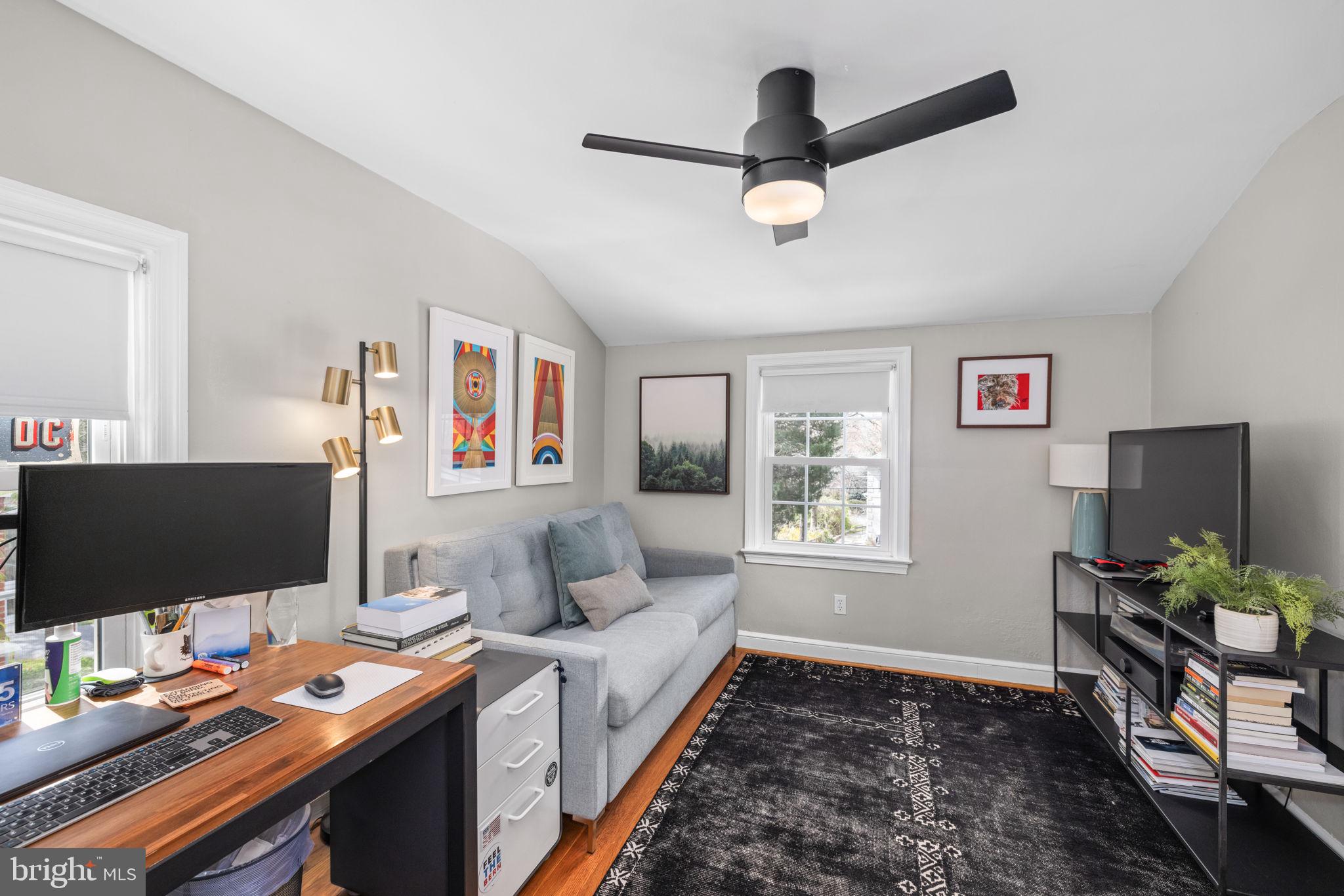 3123 Worthington Cir