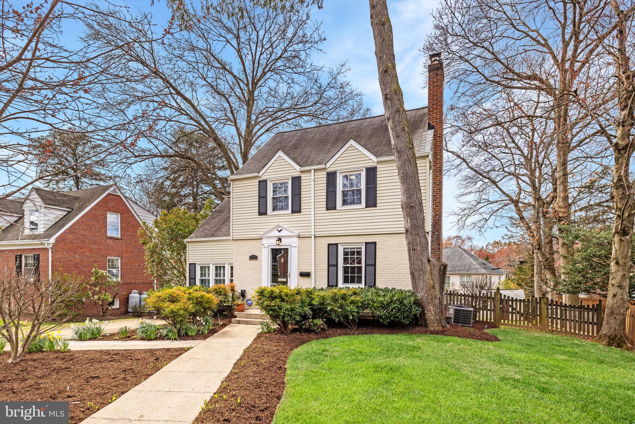 3123 Worthington Cir