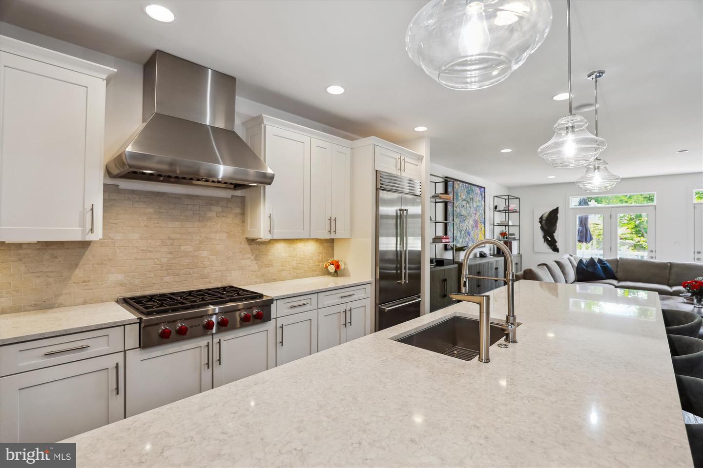 7228 Magpie Ln