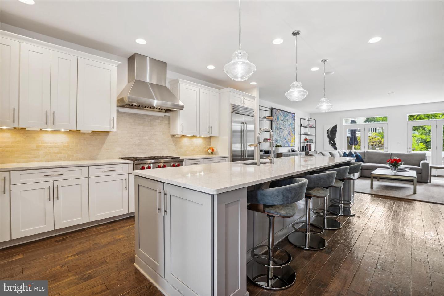 7228 Magpie Ln