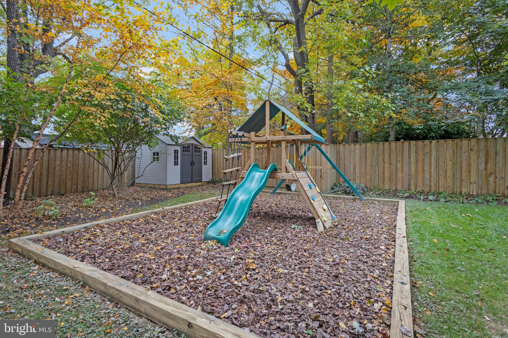 3105 Worthington Cir