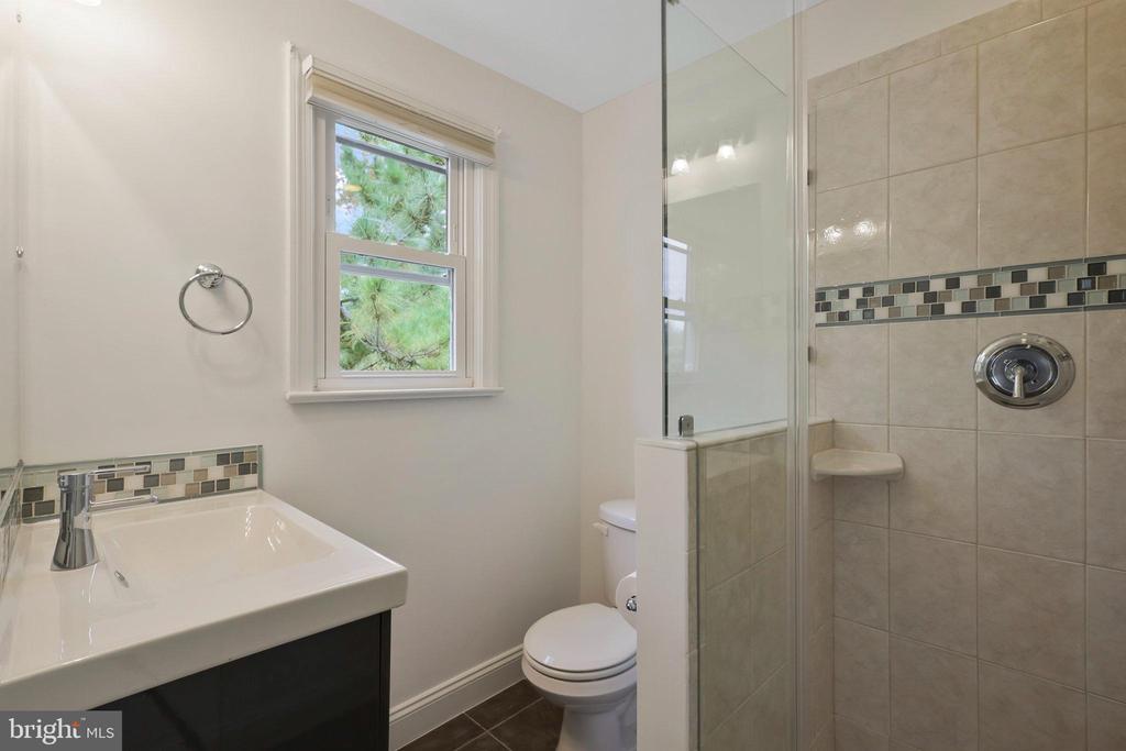 3105 Worthington Cir