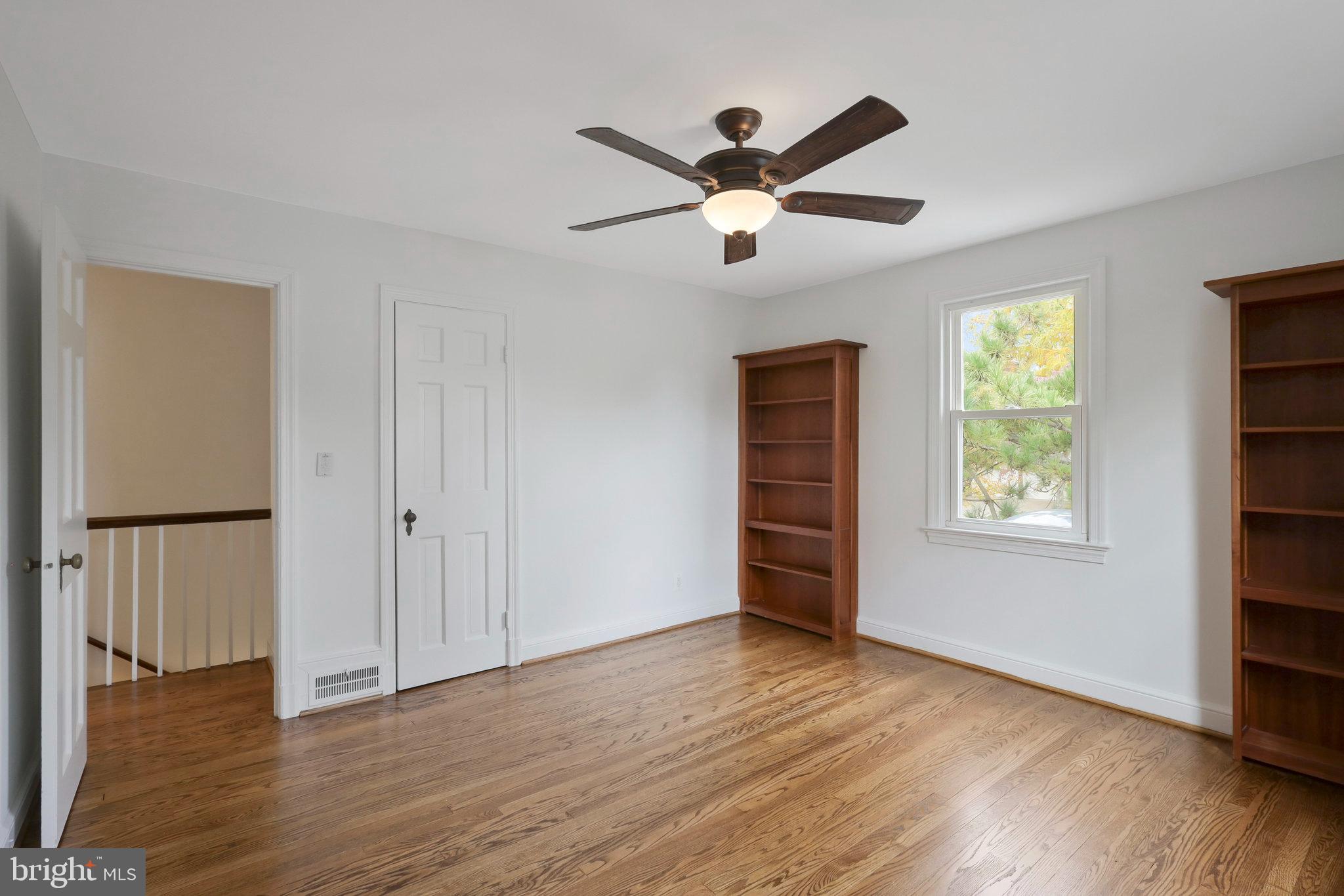 3105 Worthington Cir