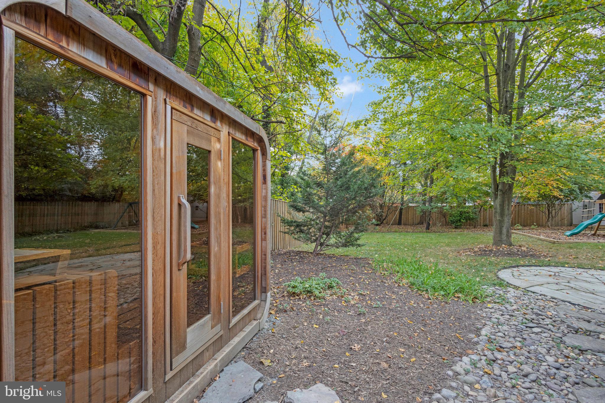 3105 Worthington Cir