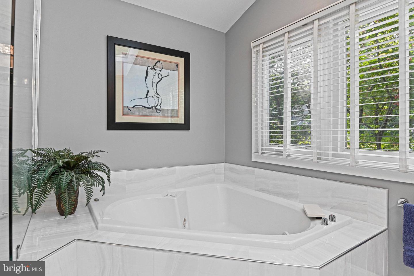 3108 Castleton Ct