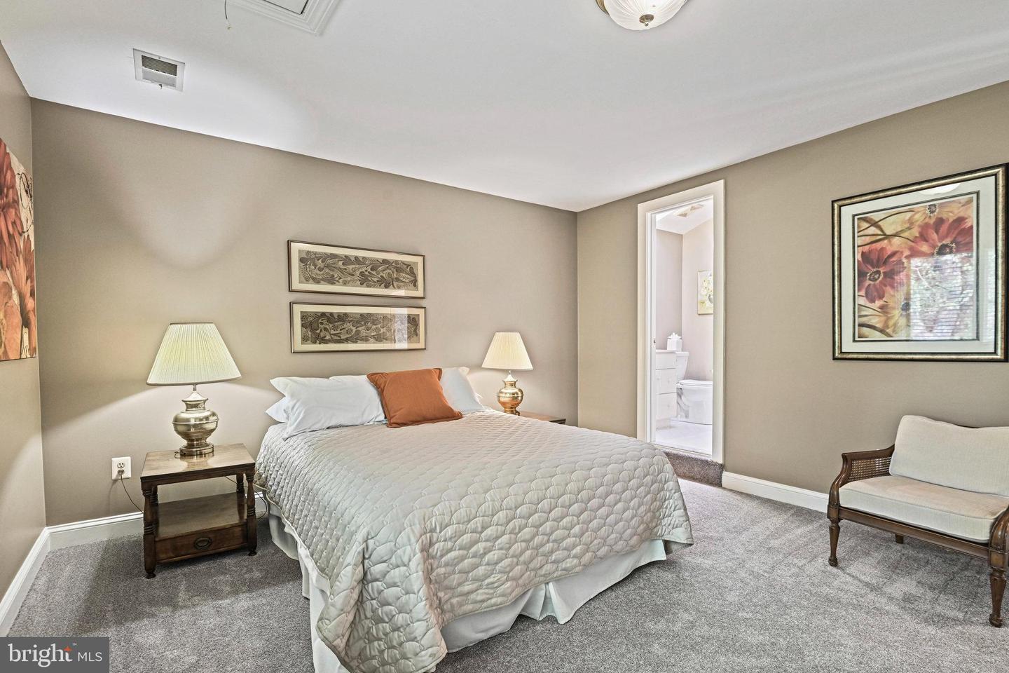 3108 Castleton Ct