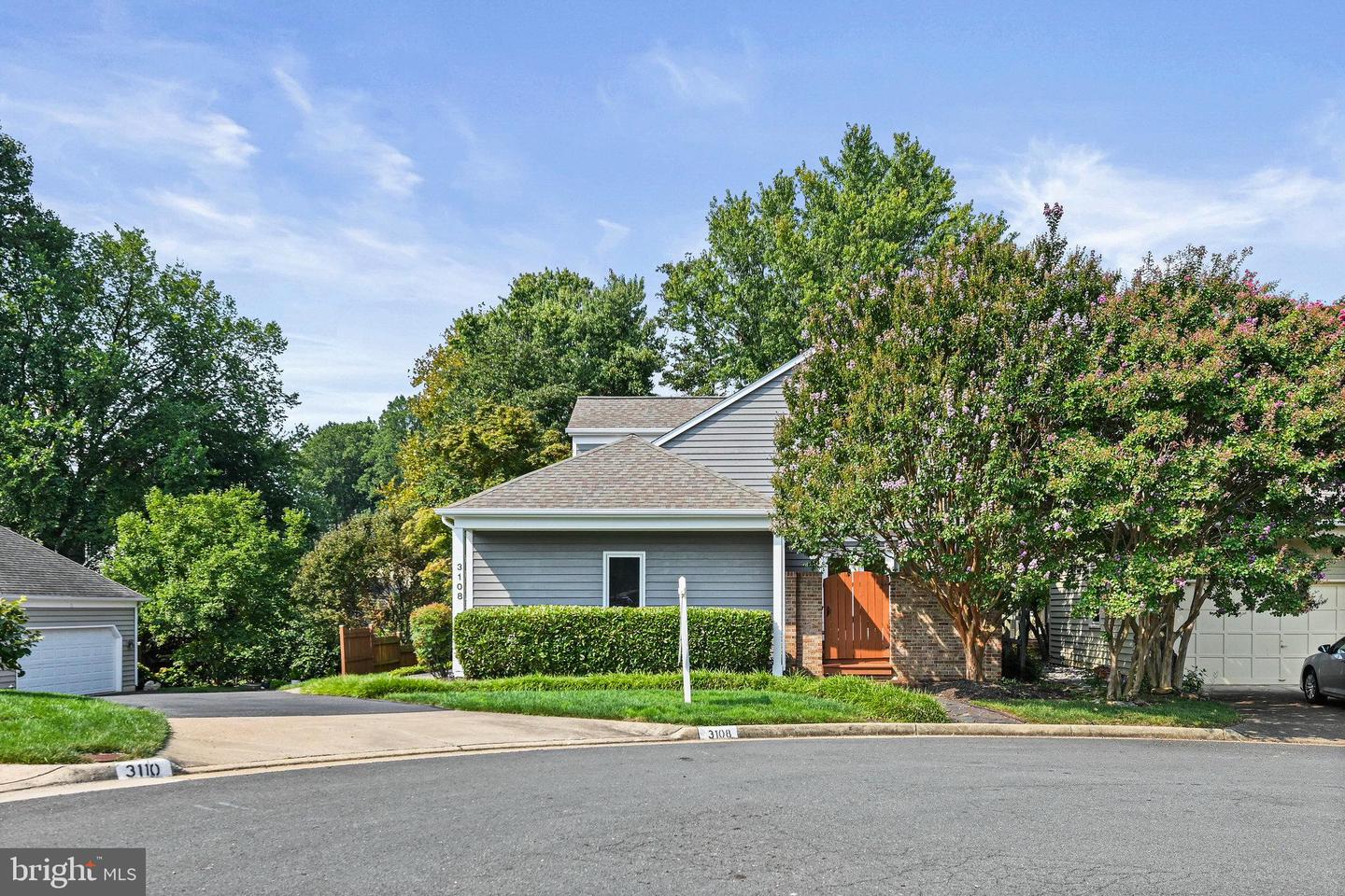 3108 Castleton Ct