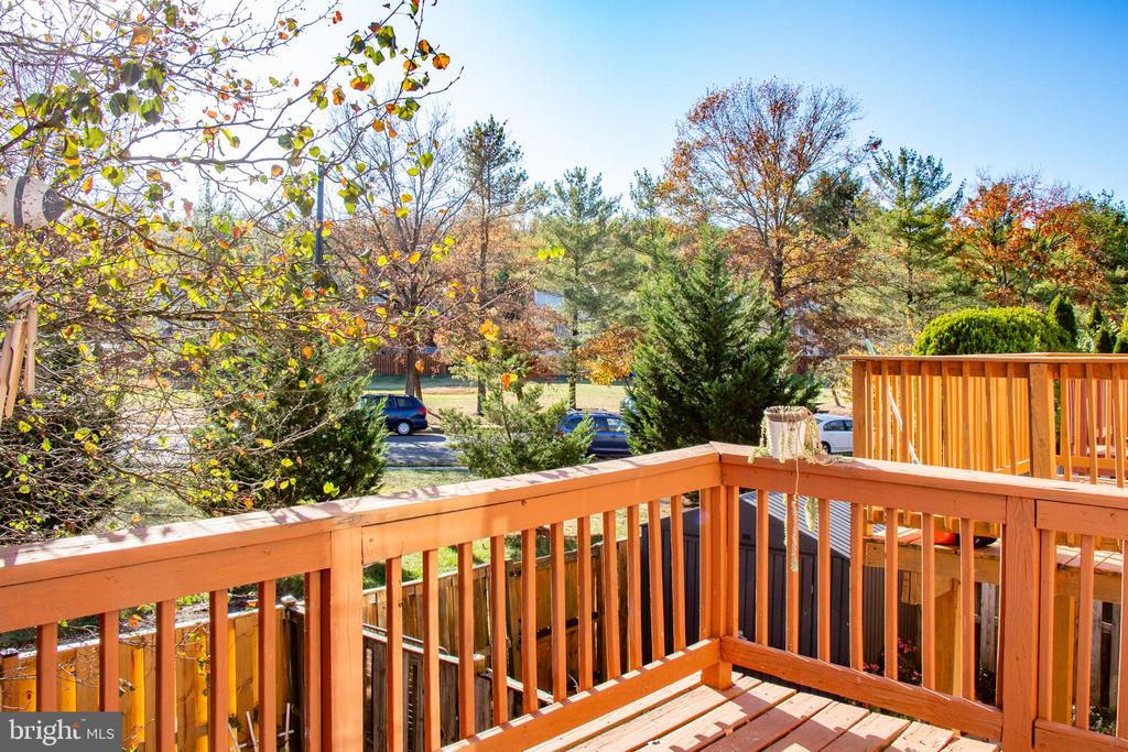 5227 Cannes Ct