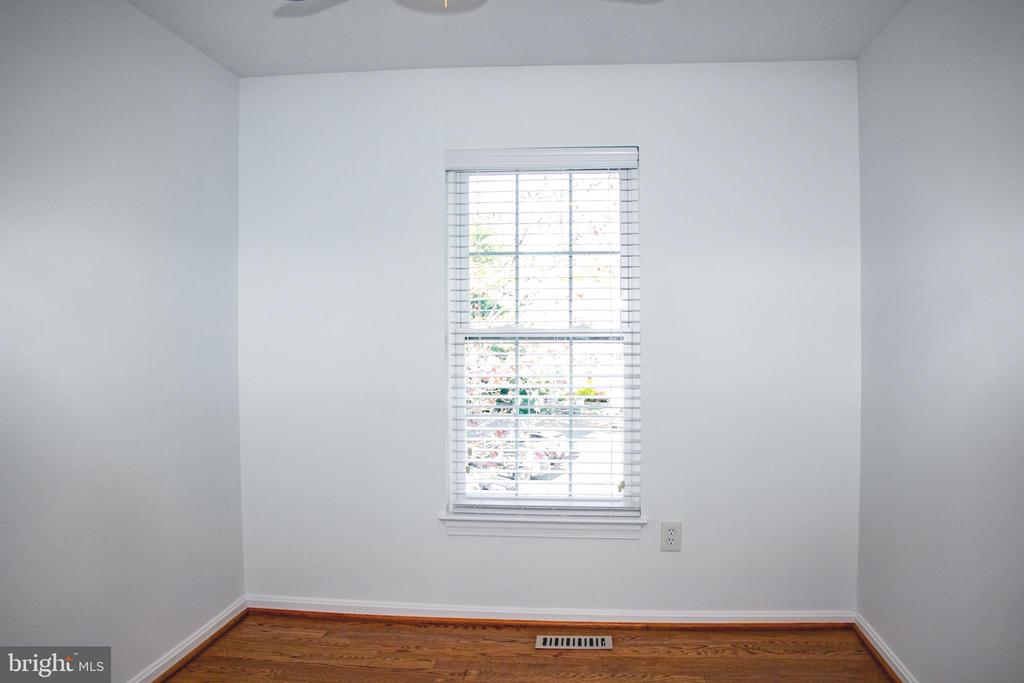 5227 Cannes Ct