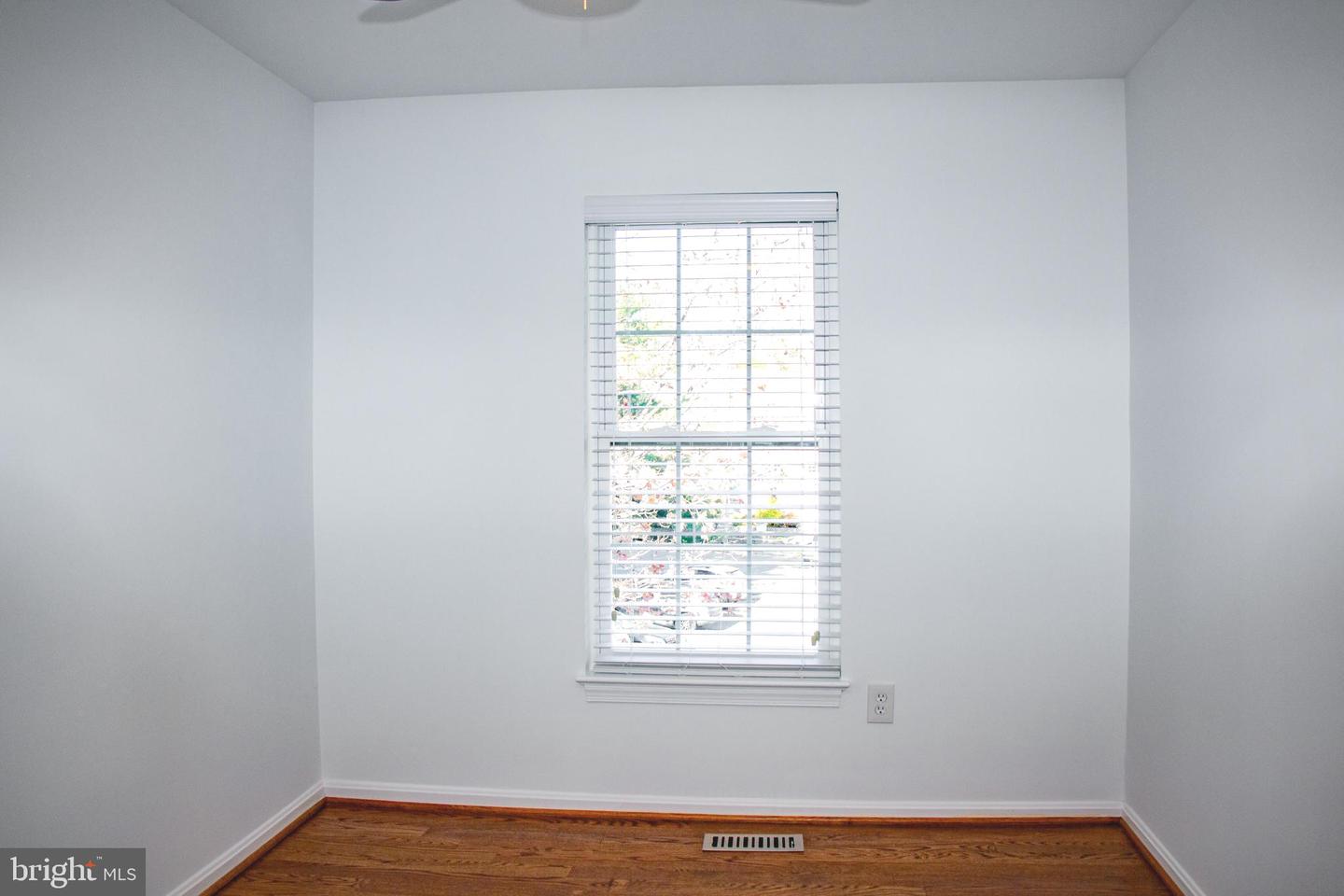 5227 Cannes Ct