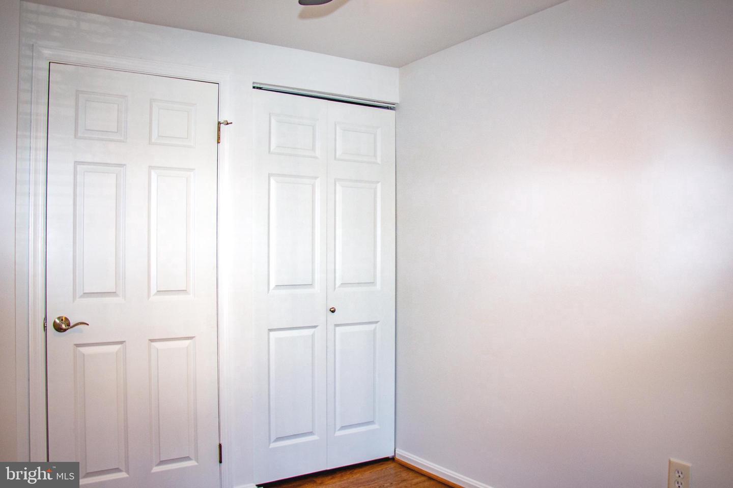 5227 Cannes Ct