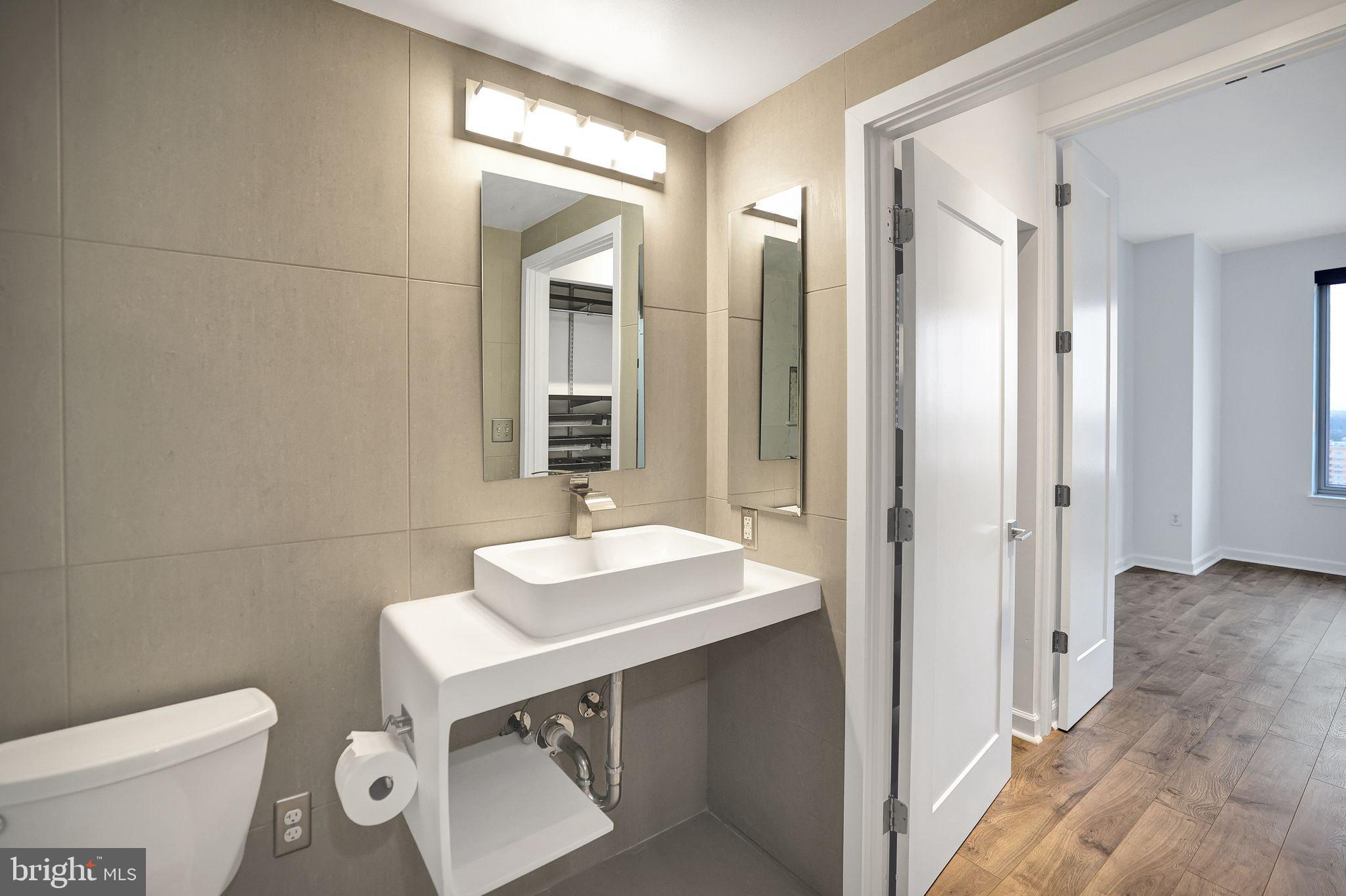 2726 Gallows Rd #1515