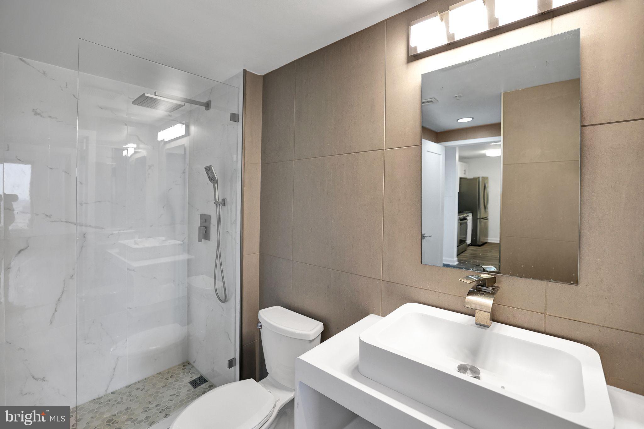 2726 Gallows Rd #1515