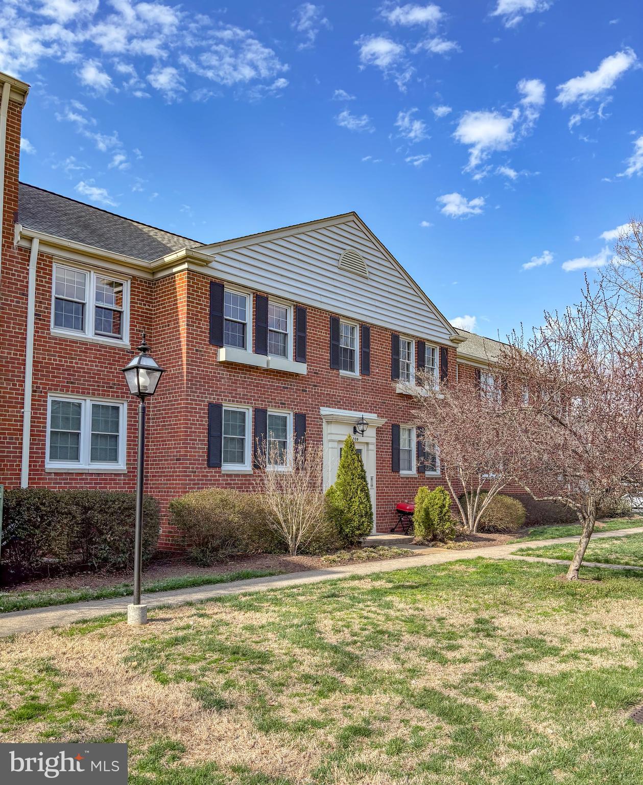 6709 W Wakefield Dr #B2