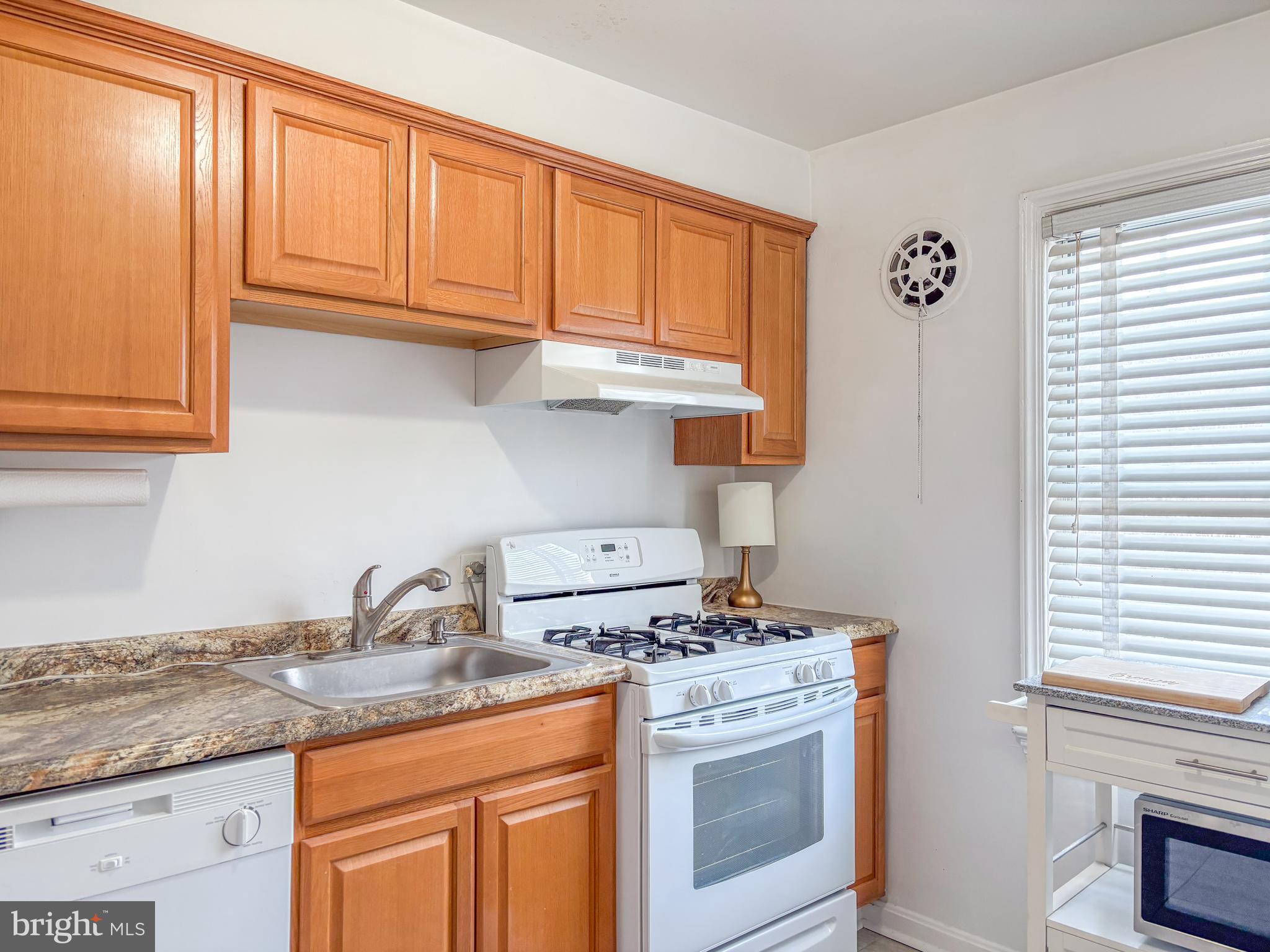 6709 W Wakefield Dr #B2