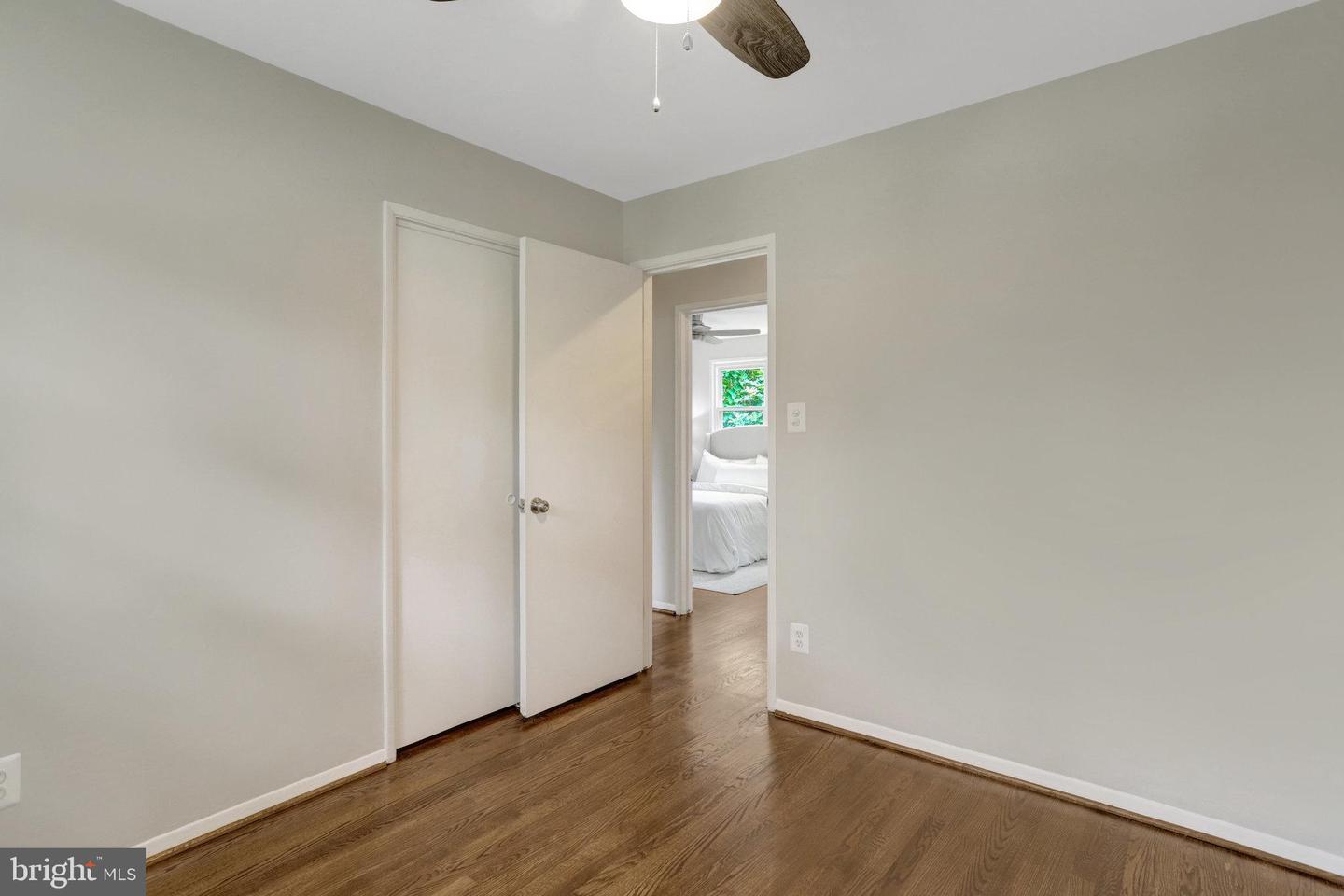 7507 Mendota Pl