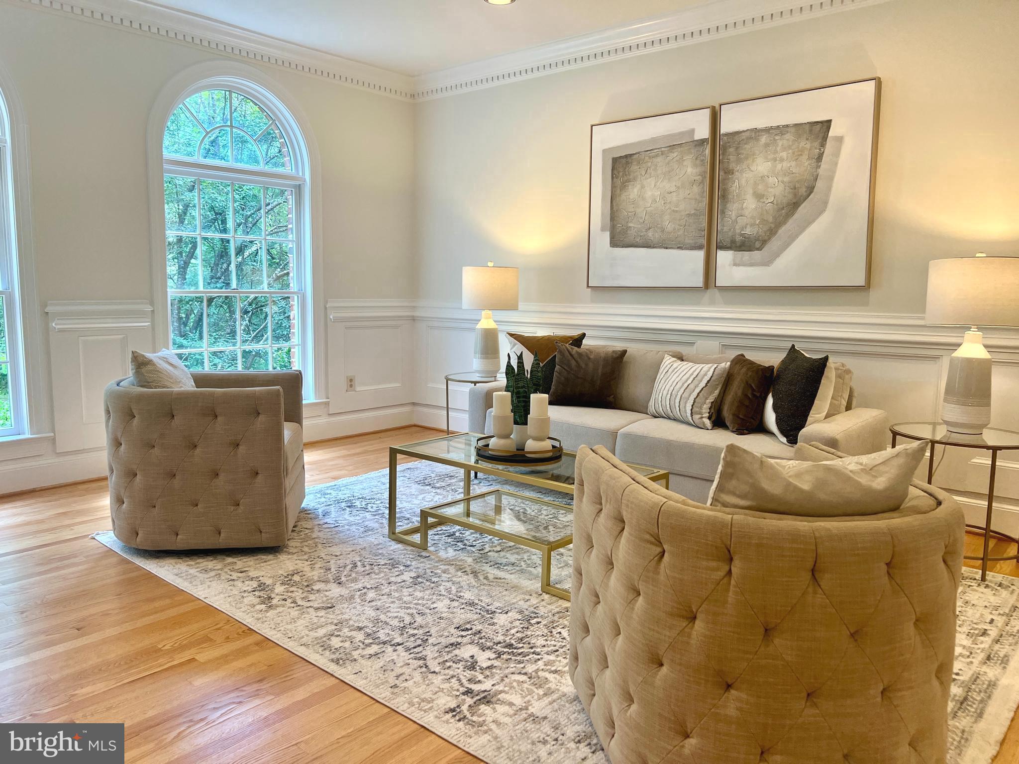 250 GOLDEN WOODS COURT