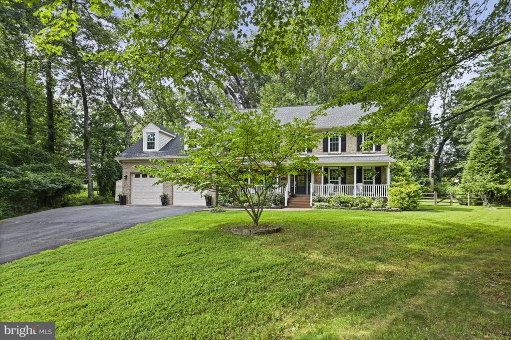 2330 AUGUSTUS COURT