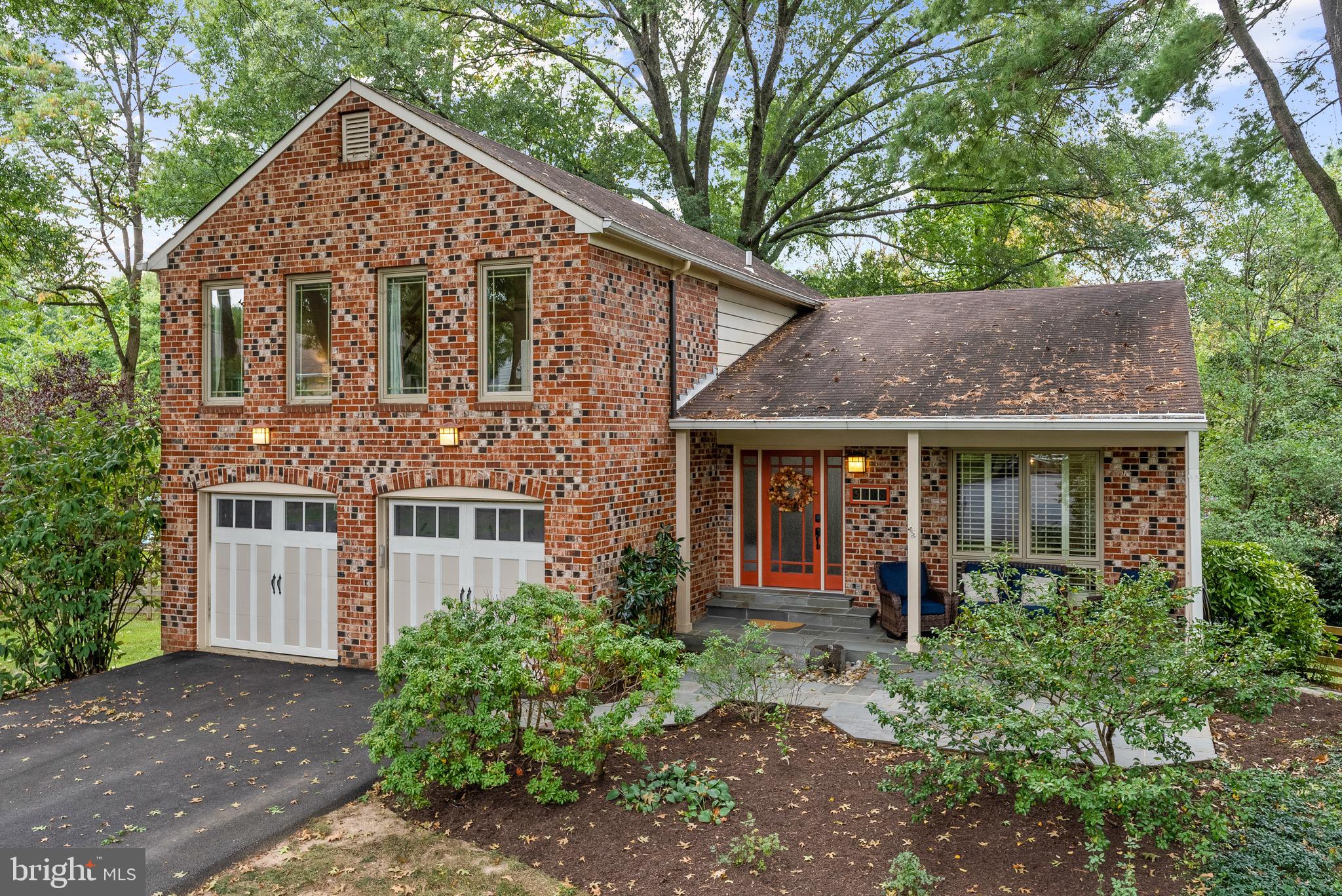 3116 MADISON HILL COURT