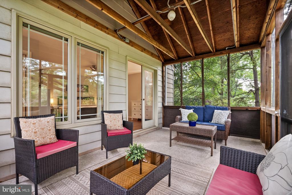 3116 MADISON HILL COURT