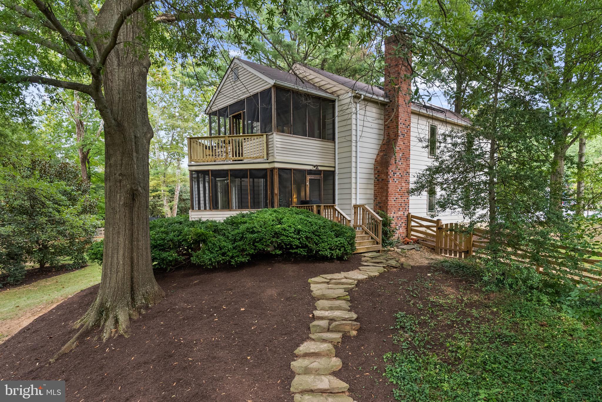 3116 MADISON HILL COURT