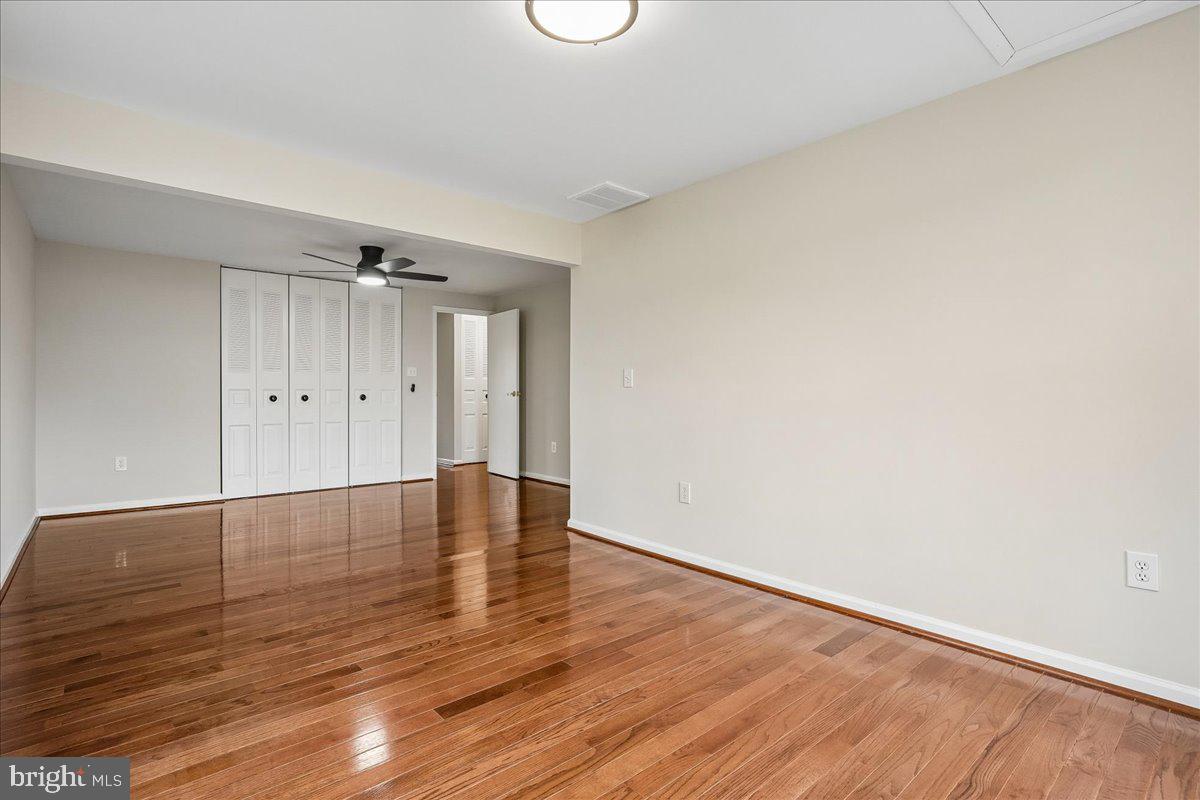 4407 VANTAGE COURT