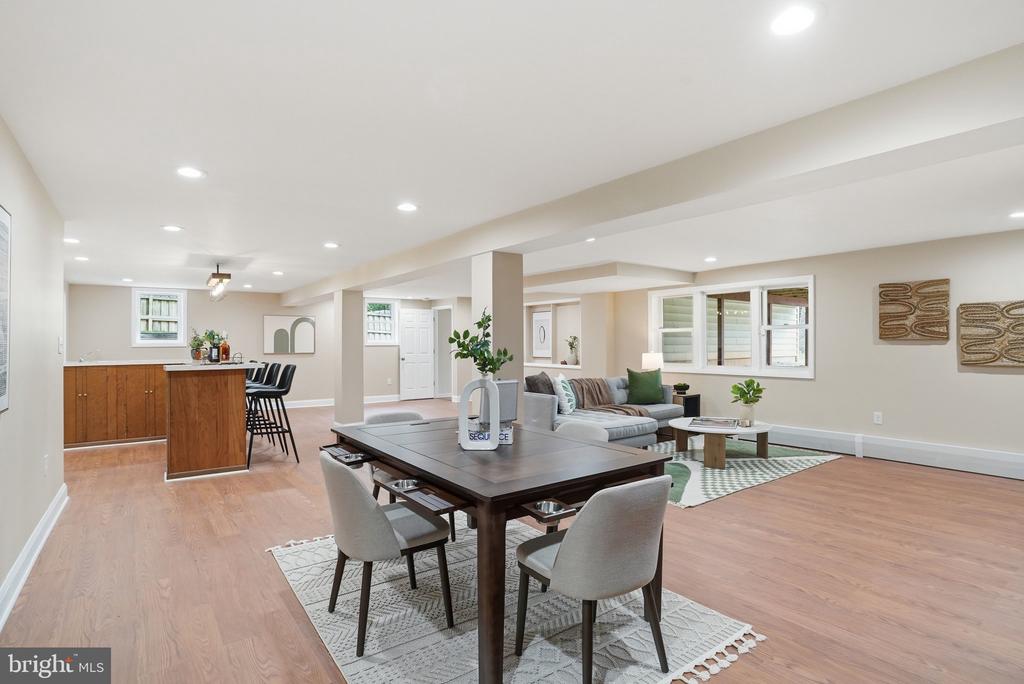 8509 CRESTVIEW DRIVE