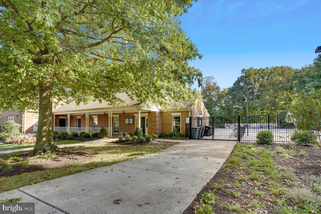 7830 BELLEFLOWER DRIVE