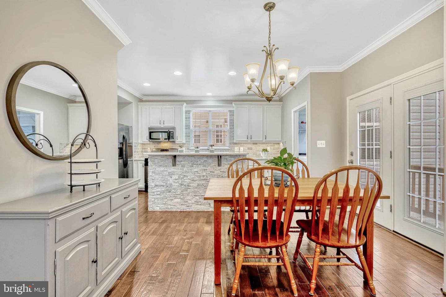 10252 Peel Ring Pl
