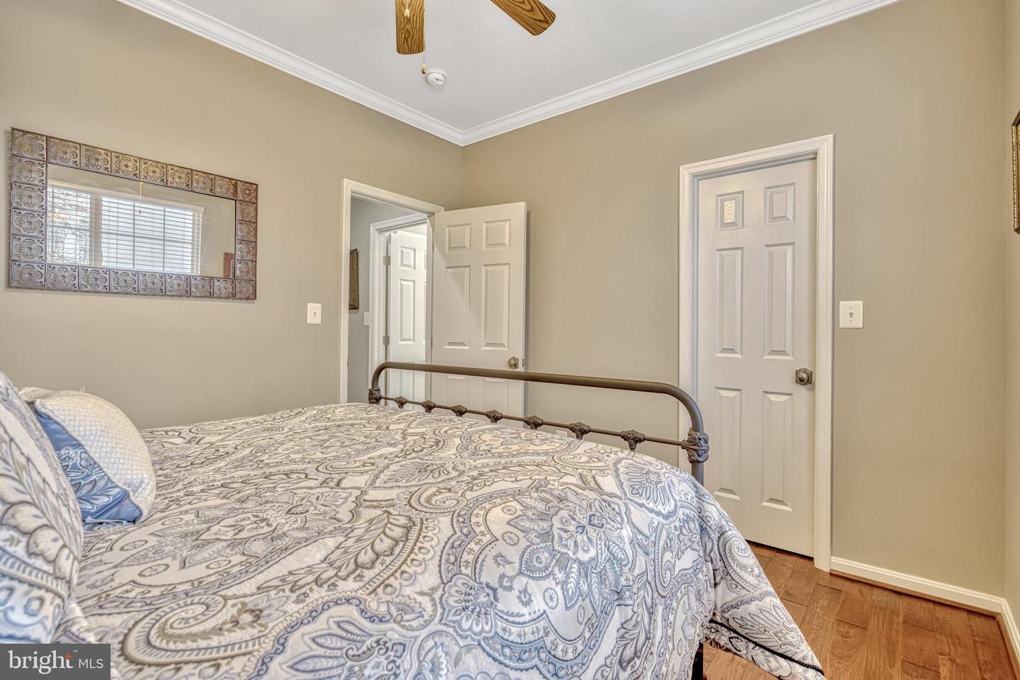 10252 Peel Ring Pl