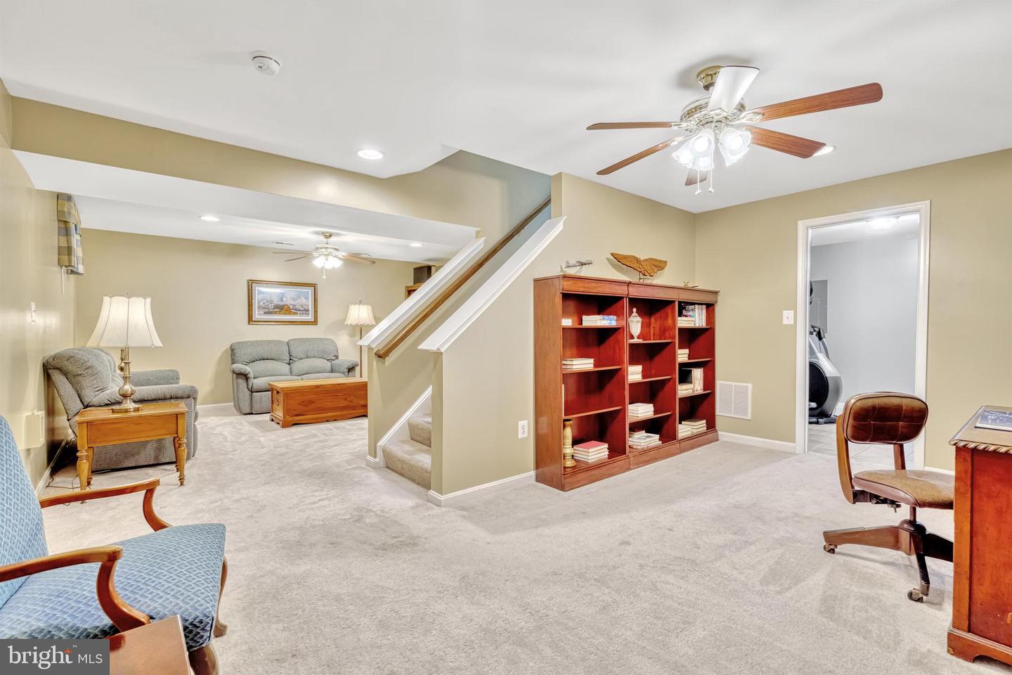 10252 Peel Ring Pl